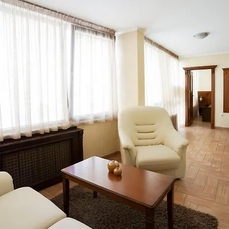 West Hotel
